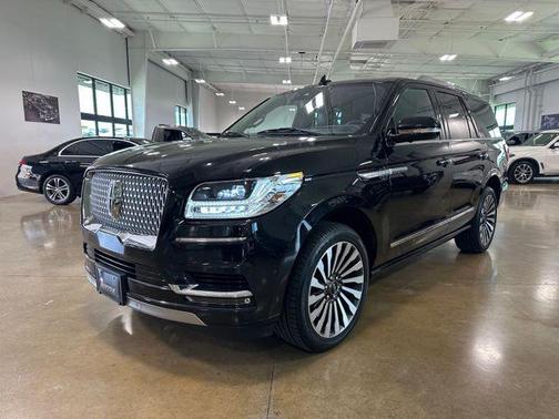 Black 2021 Lincoln Navigator Reserve