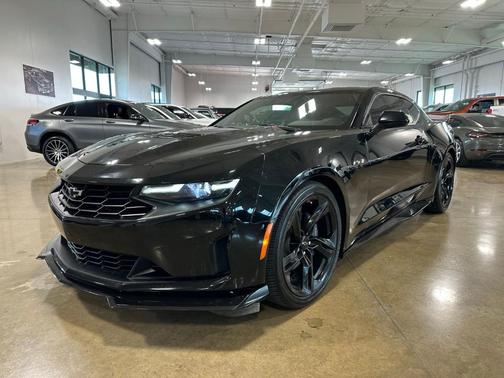 Black 2022 Chevrolet Camaro LT1