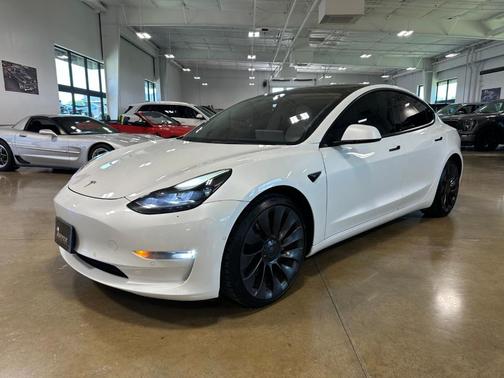 White 2022 Tesla Model 3 Performance