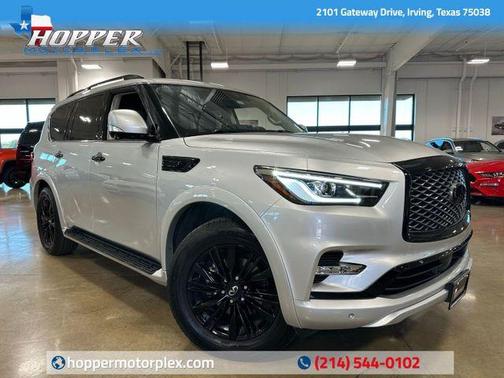 2022 INFINITI QX80 Luxe