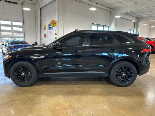 2018 Jaguar F-PACE 25t Premium