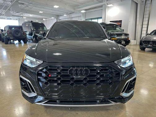 2025 Audi SQ5 3.0T Premium