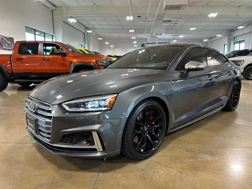 Daytona Gray Pearl Effect 2018 Audi S5 3.0T Prestige
