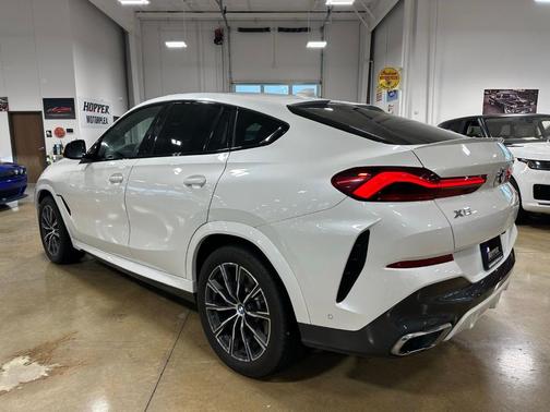 2021 BMW X6 xDrive40i