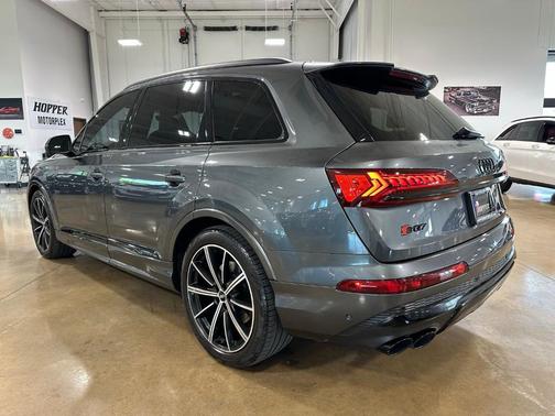Daytona Gray Pearl Effect 2021 Audi SQ7 4.0T Premium Plus