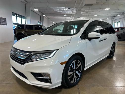 2018 Honda Odyssey Elite