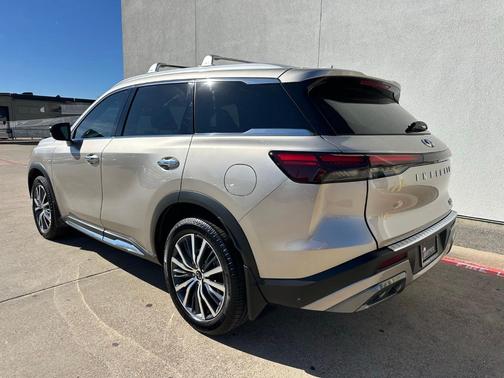 2023 INFINITI QX60 SENSORY