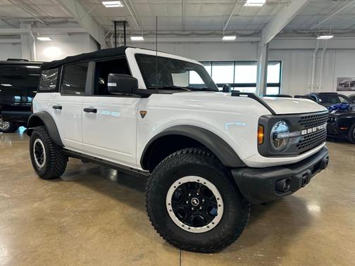 2023 Ford Bronco Badlands