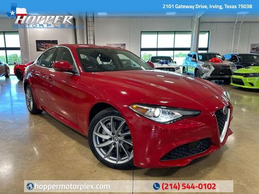 2021 Alfa Romeo Giulia Base