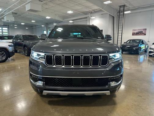 2022 Jeep Wagoneer Series II