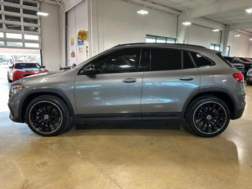 2021 Mercedes-Benz GLA 250 Base 4MATIC