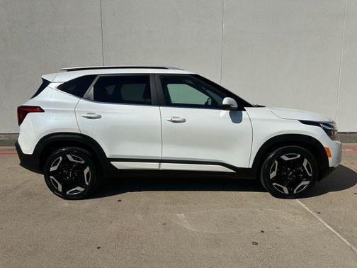 2024 Kia Seltos SX