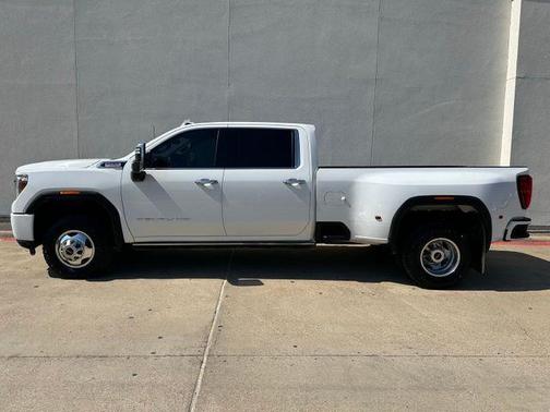 2022 GMC Sierra 3500 Denali