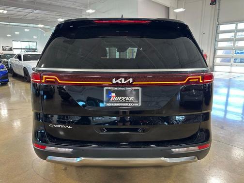 2024 Kia Carnival SX Prestige