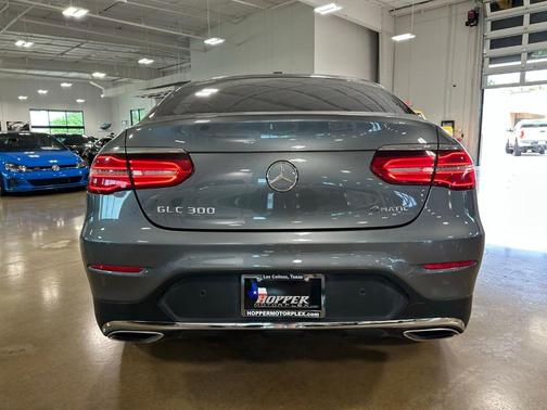 Selenite Gray Metallic 2018 Mercedes-Benz GLC 300 4MATIC Coupe