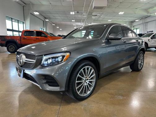Selenite Gray Metallic 2018 Mercedes-Benz GLC 300 4MATIC Coupe