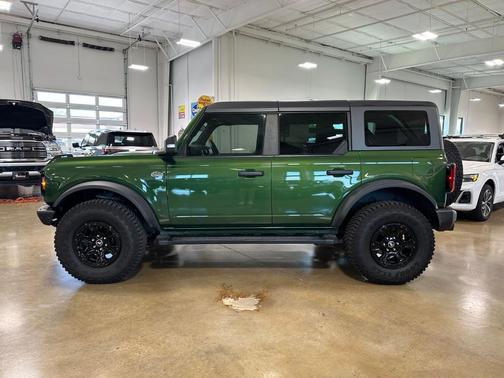 Green Metallic 2024 Ford Bronco Wildtrak
