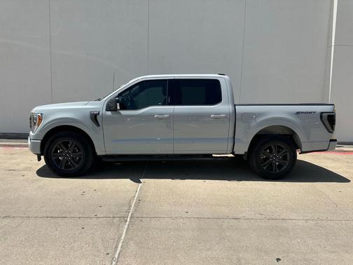 Avalanche 2023 Ford F-150 XLT