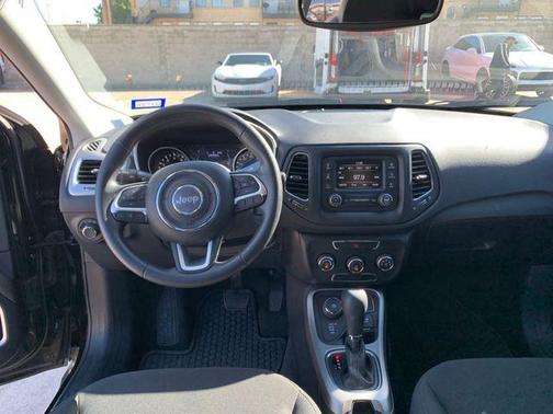 2018 Jeep Compass Sport