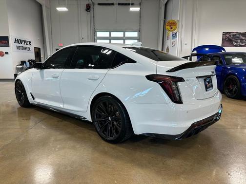 2022 Cadillac CT5-V Blackwing