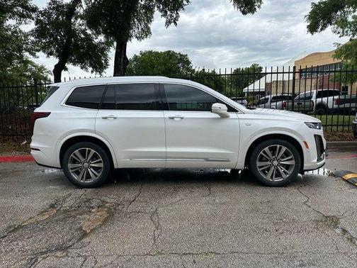 2021 Cadillac XT6 Premium Luxury FWD