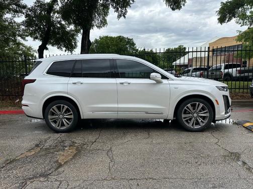 2021 Cadillac XT6 Premium Luxury FWD