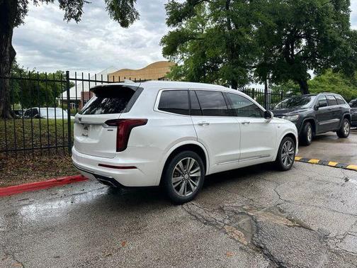 2021 Cadillac XT6 Premium Luxury FWD
