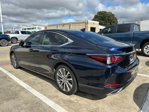 2021 Lexus ES 350 Base
