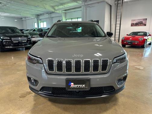 2022 Jeep Cherokee Latitude Lux