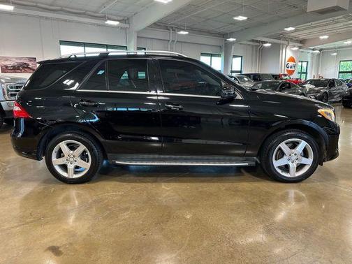 Black 2014 Mercedes-Benz M-Class ML 350 4MATIC