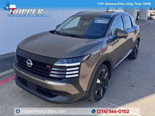 2025 Nissan Kicks SR