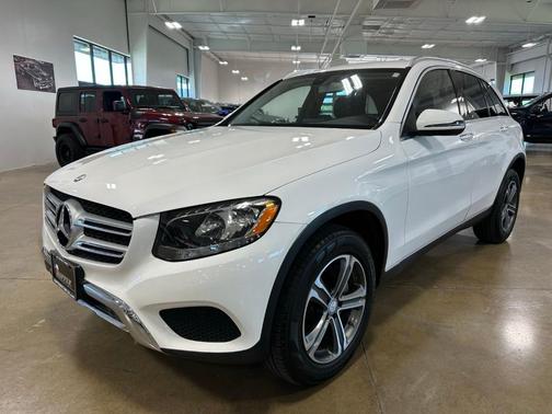 2016 Mercedes-Benz GLC-Class GLC 300 4MATIC
