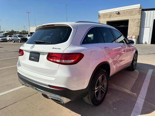 2016 Mercedes-Benz GLC-Class GLC 300 4MATIC