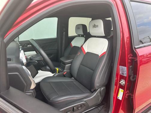 Volcanic Red 2024 GMC Canyon AT4X