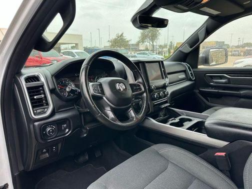 Bright White Clearcoat 2021 RAM 1500 Big Horn