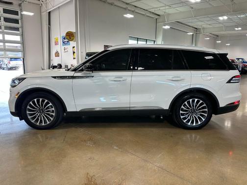 2022 Lincoln Aviator Reserve RWD