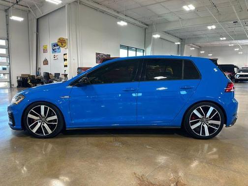 Cornflower Blue 2021 Volkswagen Golf GTI 2.0T SE