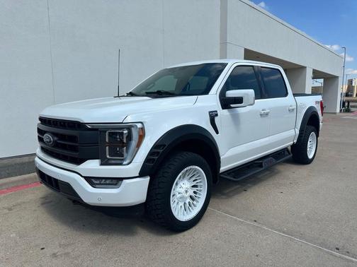 White Metallic 2023 Ford F-150 Lariat