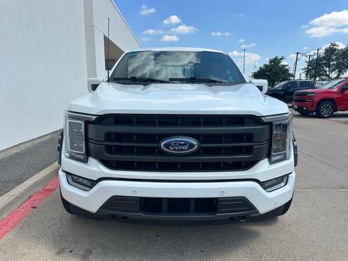 White Metallic 2023 Ford F-150 Lariat