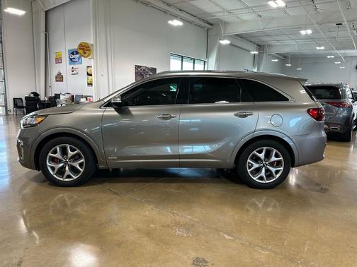 2019 Kia Sorento SX