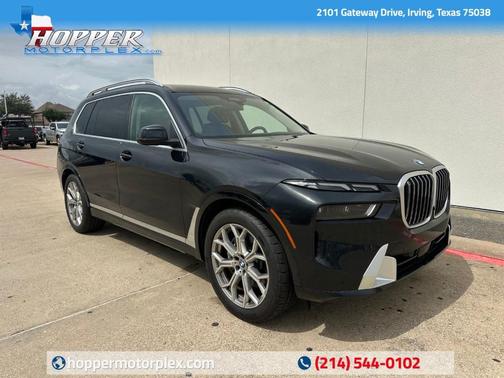 Black Sapphire Metallic 2023 BMW X7 xDrive40i