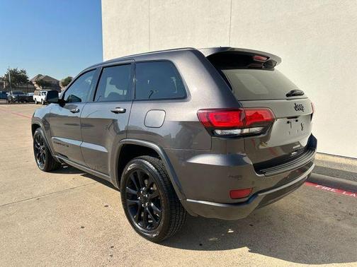 2021 Jeep Grand Cherokee Laredo X