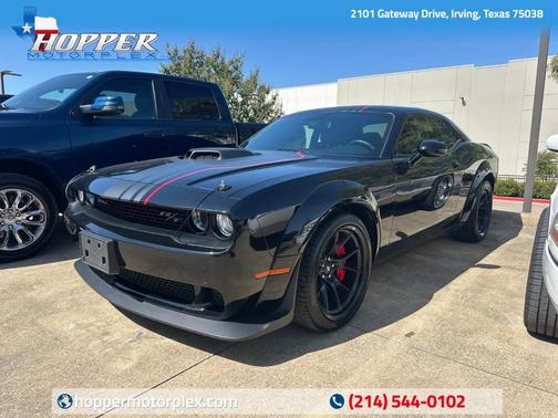 Pitch Black Clearcoat 2023 Dodge Challenger R/T Scat Pack
