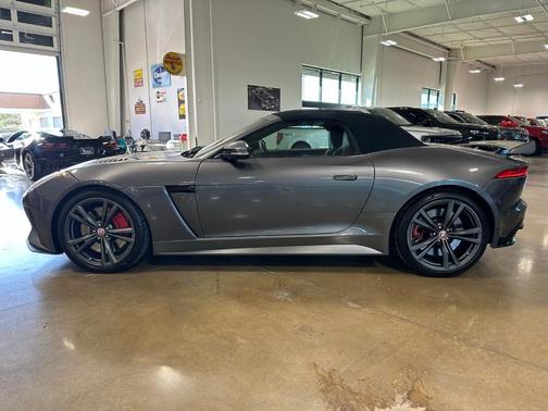 2017 Jaguar F-TYPE SVR