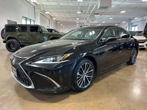 2022 Lexus ES 350 Base