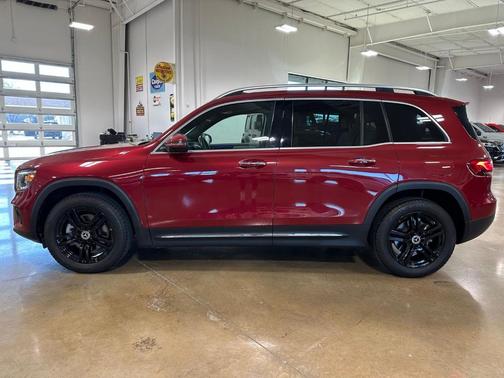 2021 Mercedes-Benz GLB 250 Base