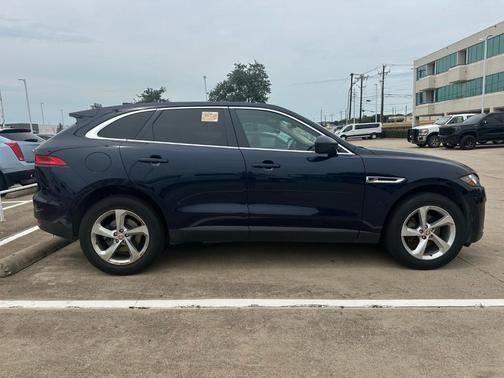 Portofino Blue 2020 Jaguar F-PACE 25t Premium