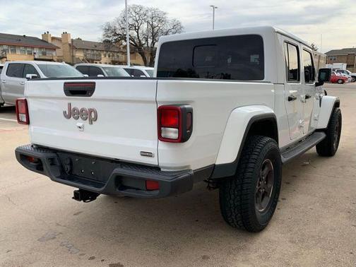 2022 Jeep Gladiator Overland