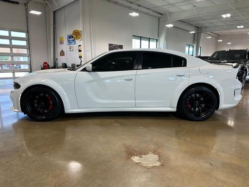White Knuckle Clearcoat 2022 Dodge Charger Scat Pack