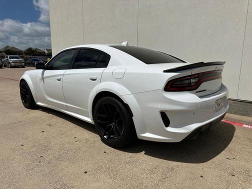 White Knuckle Clearcoat 2022 Dodge Charger Scat Pack